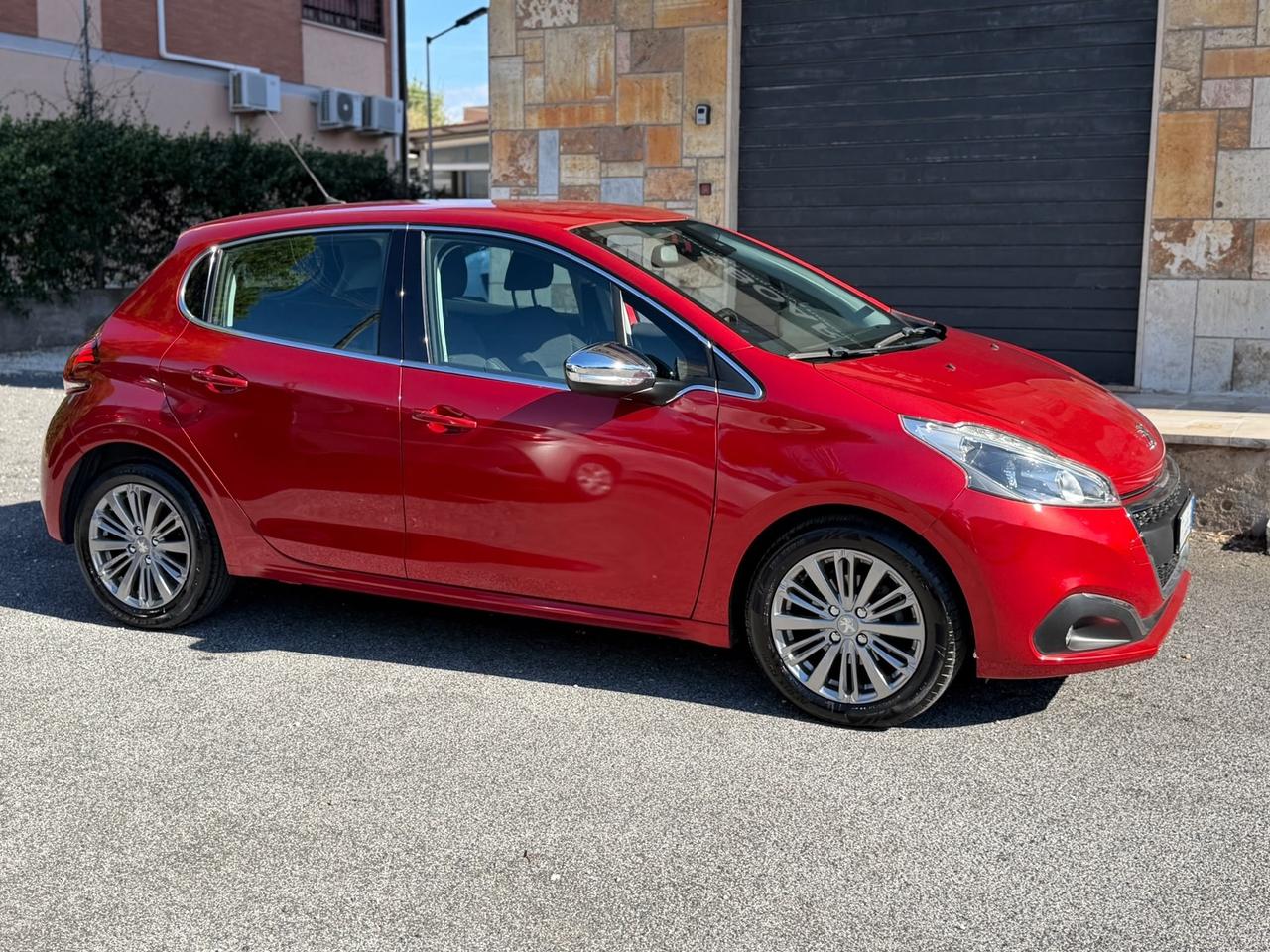 Peugeot 208 1.2 Benzina - UNICO PROPRIETARIO