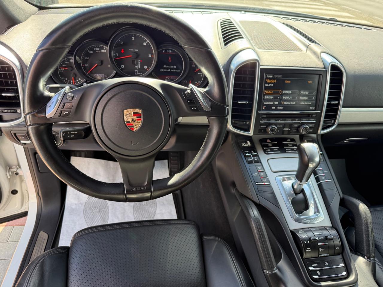 Porsche Cayenne 3.0 Diesel 245CV SOSPES.PNEUMATICHE
