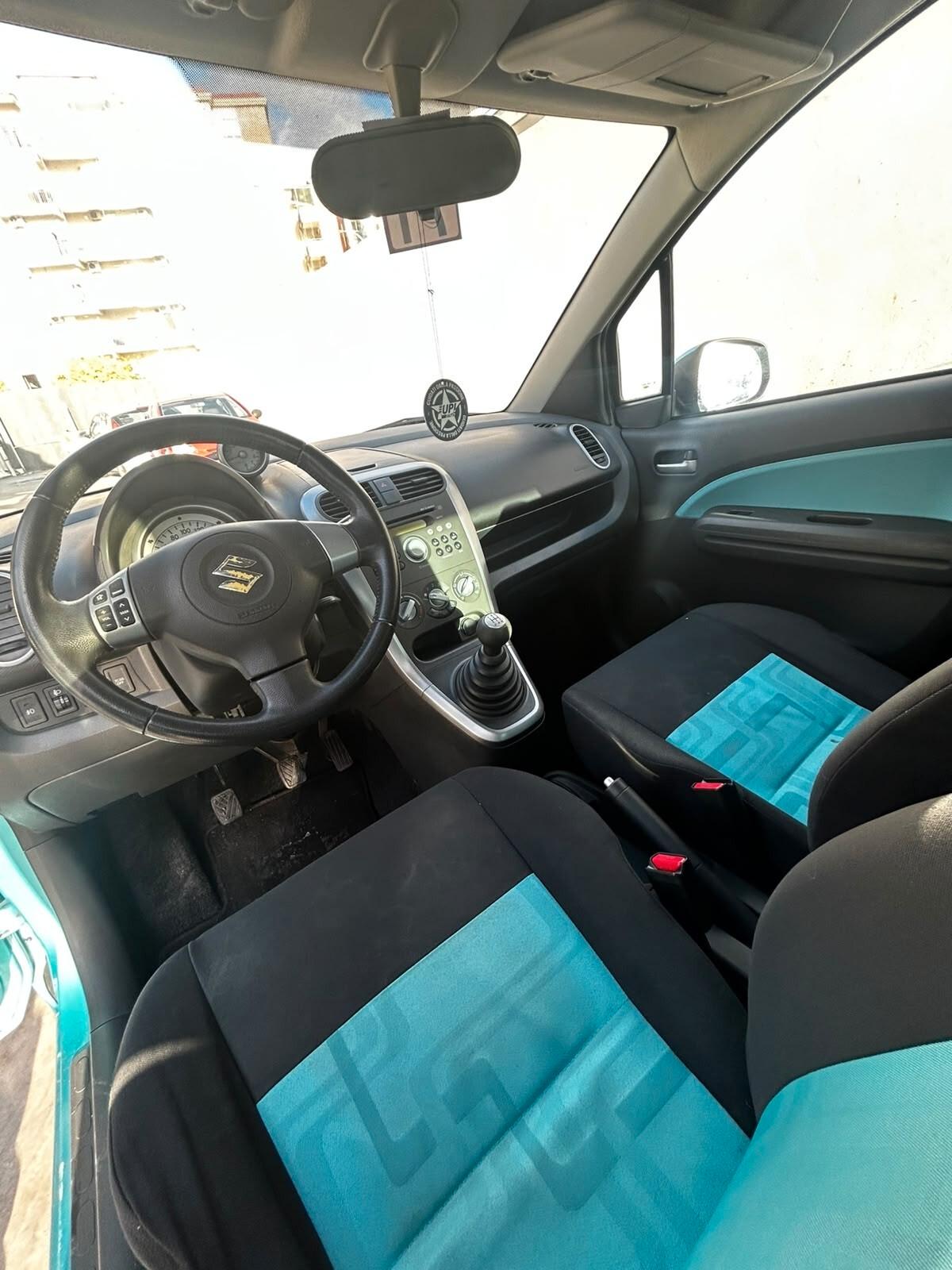 Suzuki Splash 1.0 VVT GLS Style