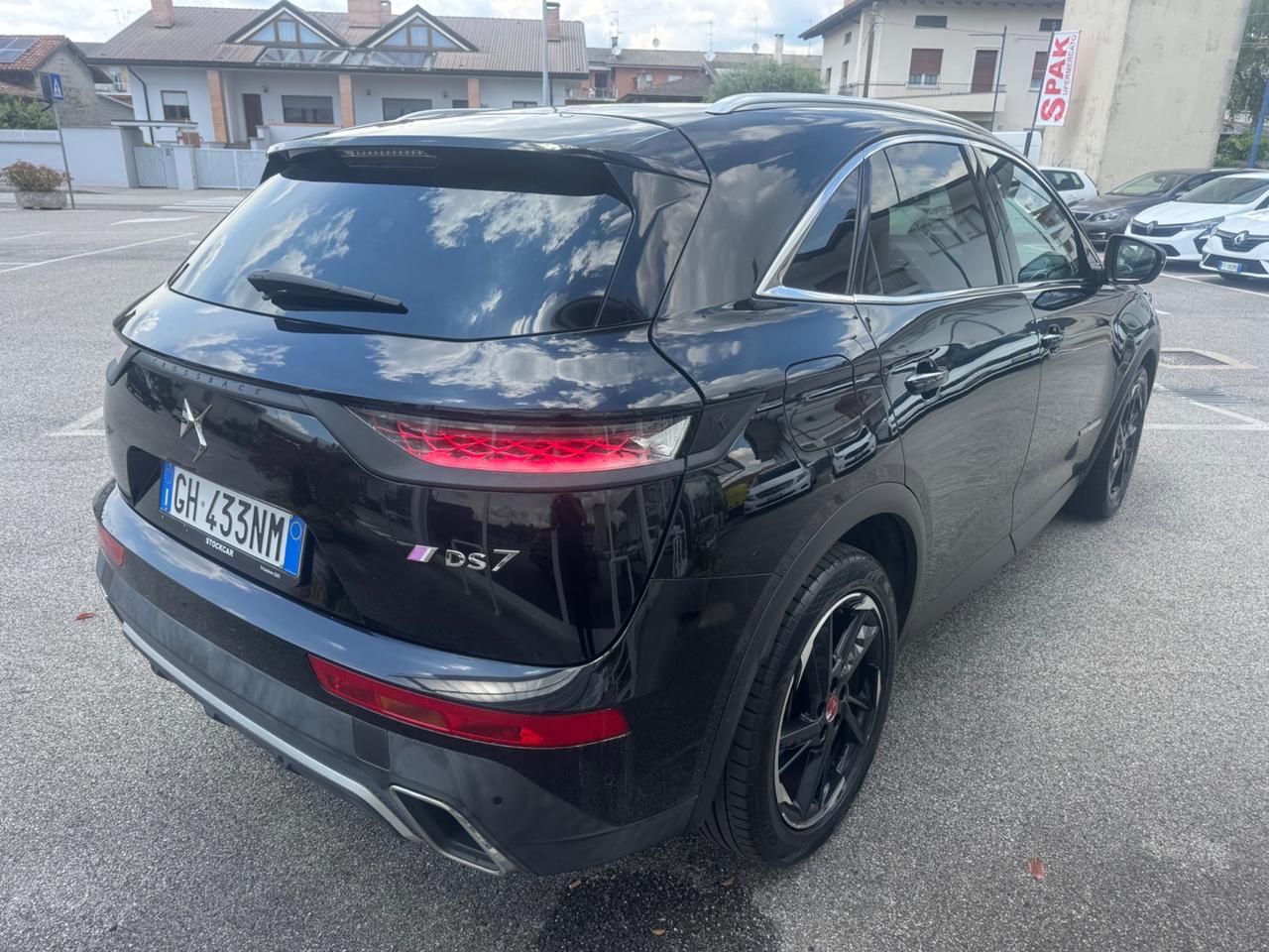 Ds 7 Crossback HDi 180 aut. PERFORMANCE LINE