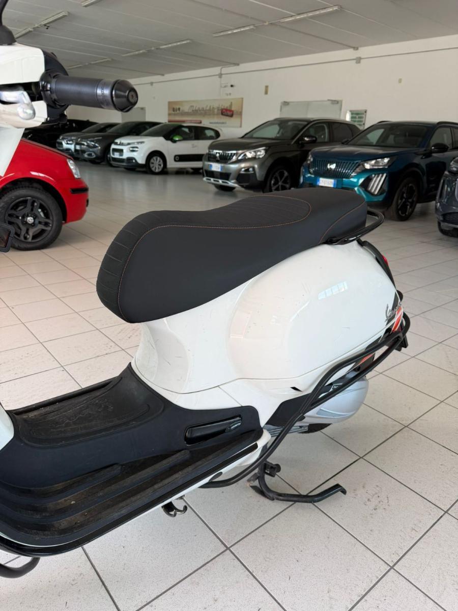 Vespa - GTS 310 - Super