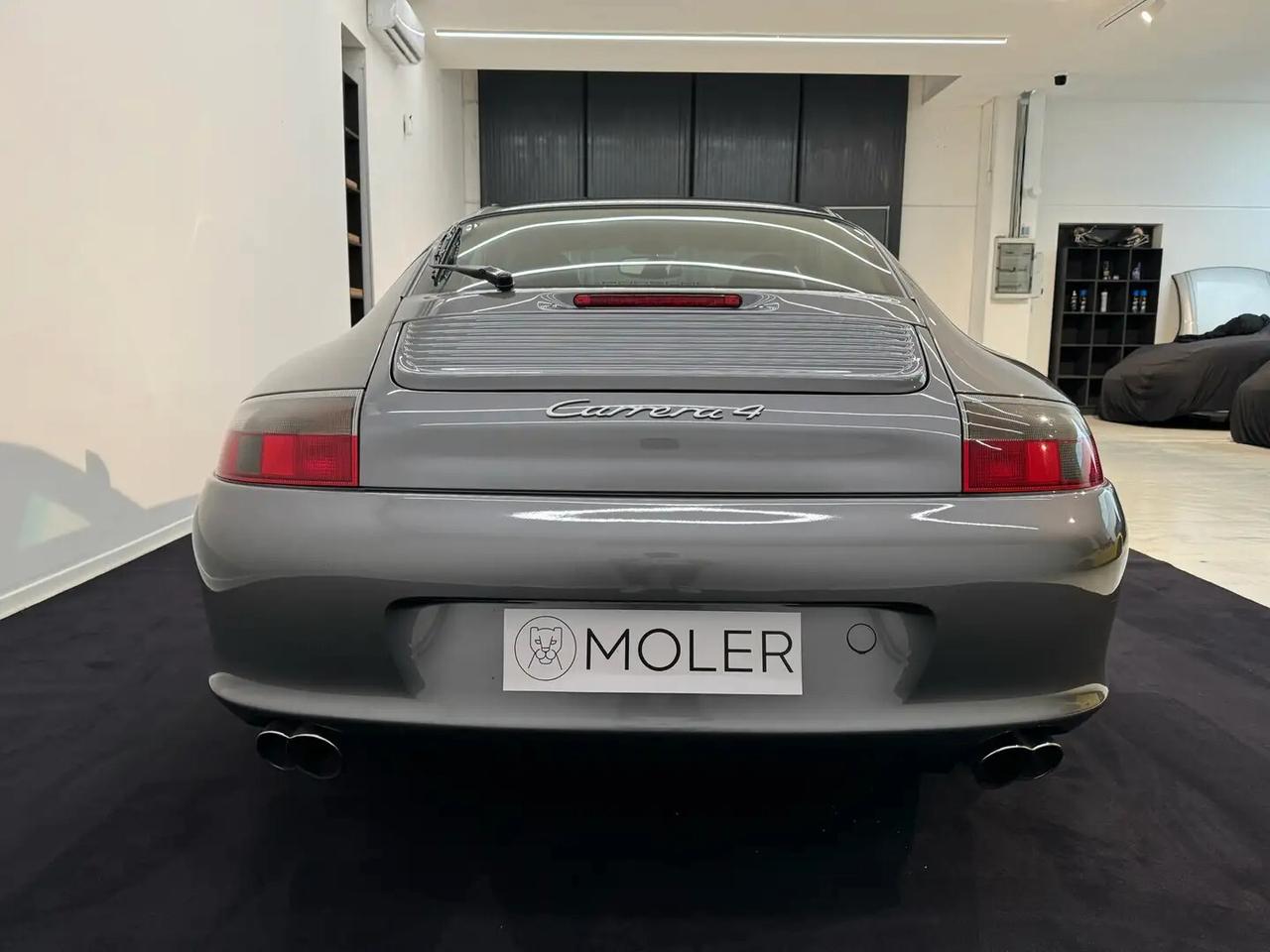 Porsche 911 Coupe 3.6 Carrera 4 320cv