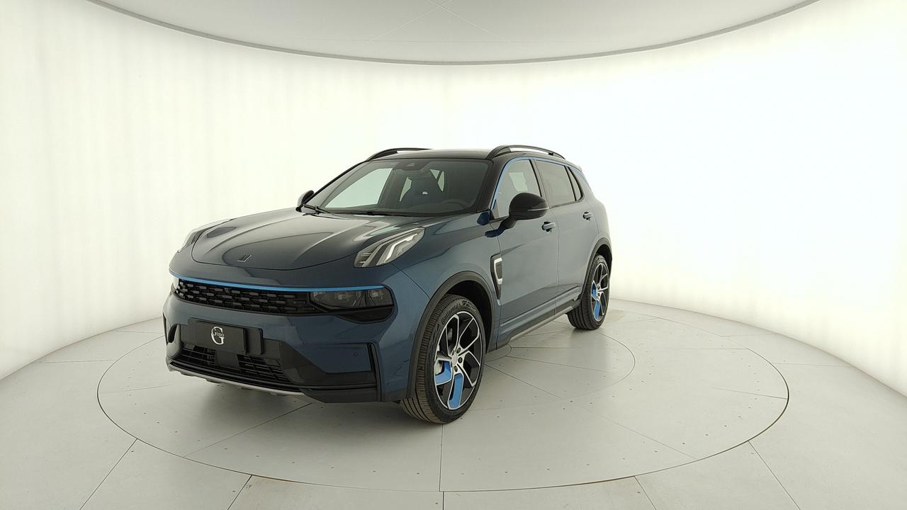 LYNK & CO 01 1.5 td phev auto