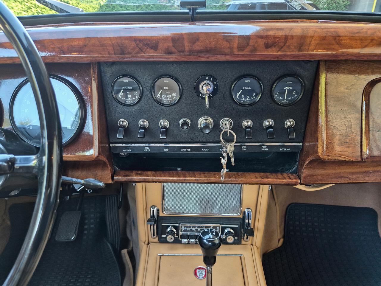 Jaguar MK II 3.8