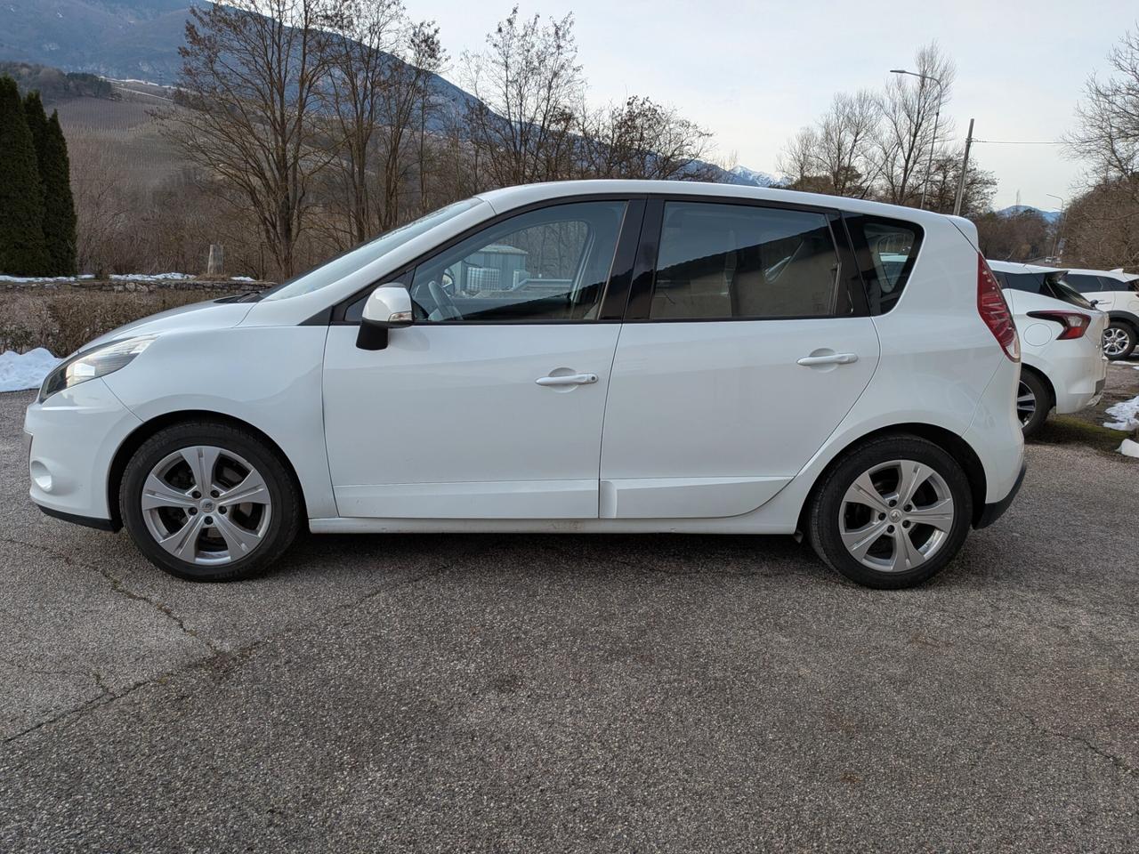 RENAULT SCENIC X-MOD 1.5 dCi 110CV