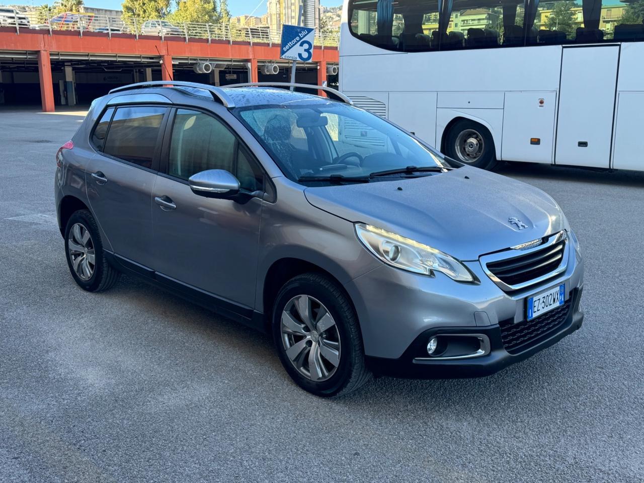 Peugeot 2008 BlueHDi 100 Black Matt