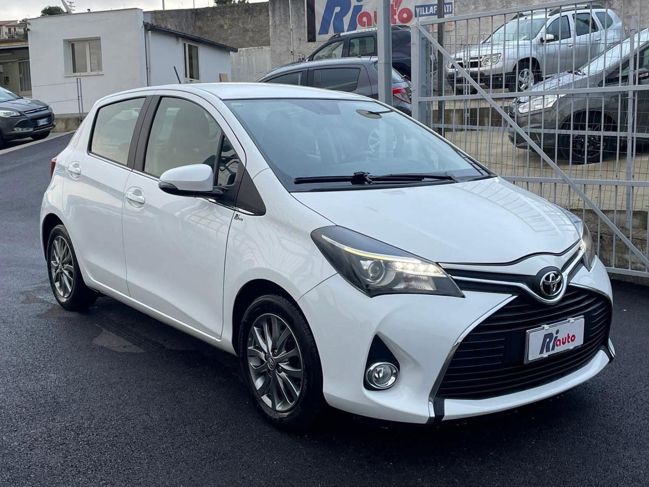Toyota Yaris 1.4 D-4D 5 porte Lounge