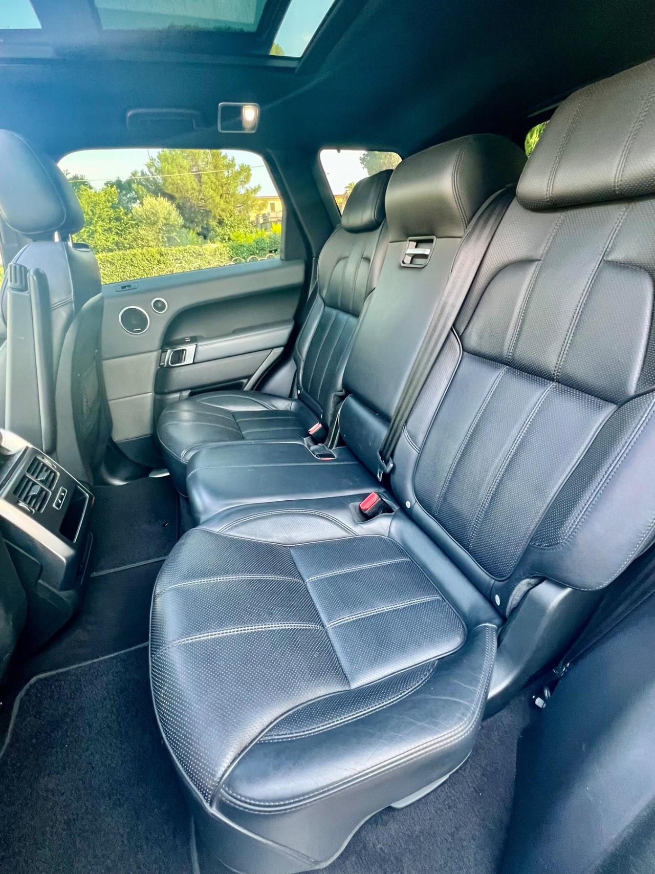 Land Rover Range Rover Sport 3.0 SDV6 HSE Dynamic