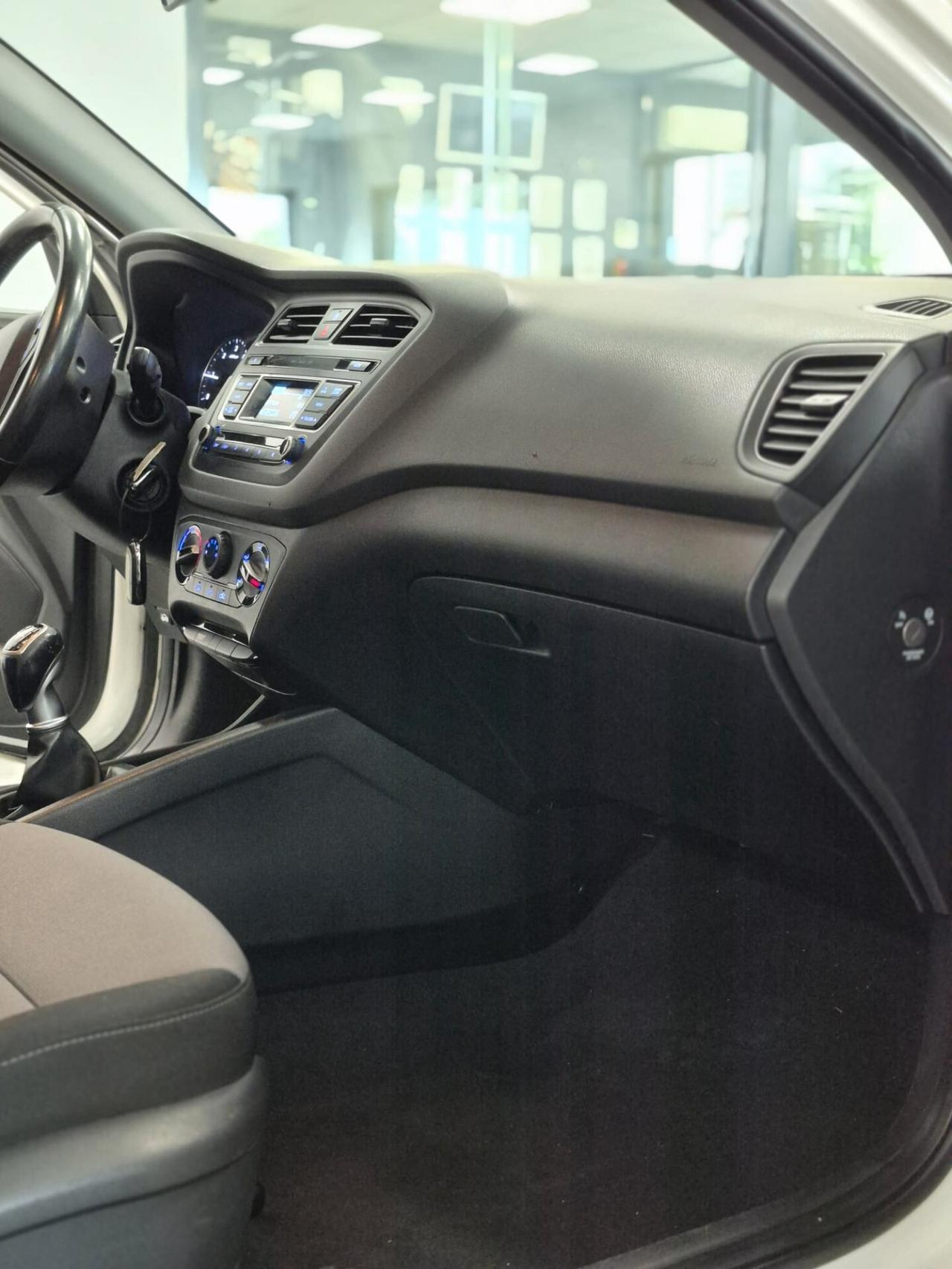 Hyundai i20 1.1 CRDi 12V 5 porte Classic