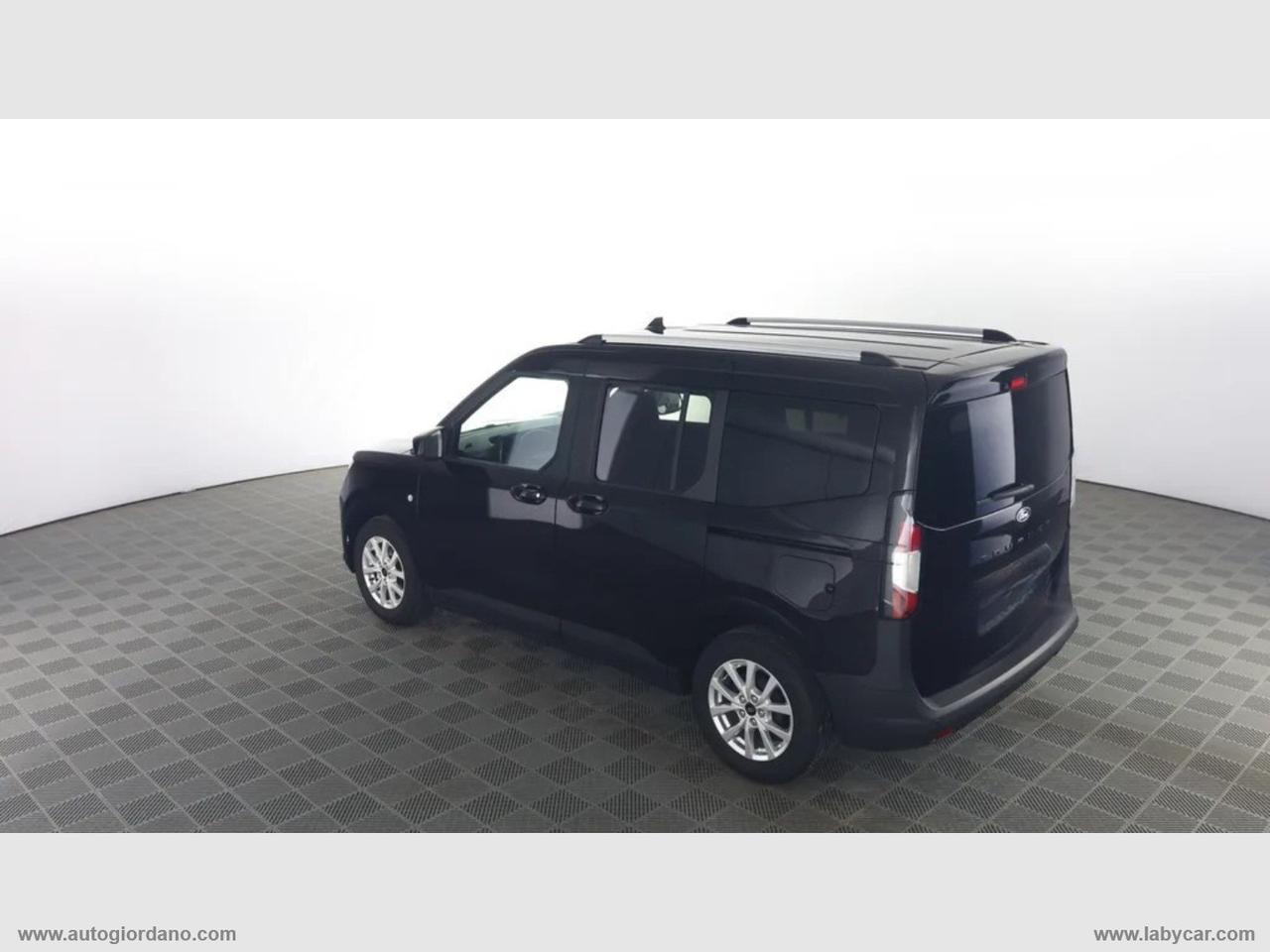 FORD Tourneo Courier 1.0 EcoBoost Titanium