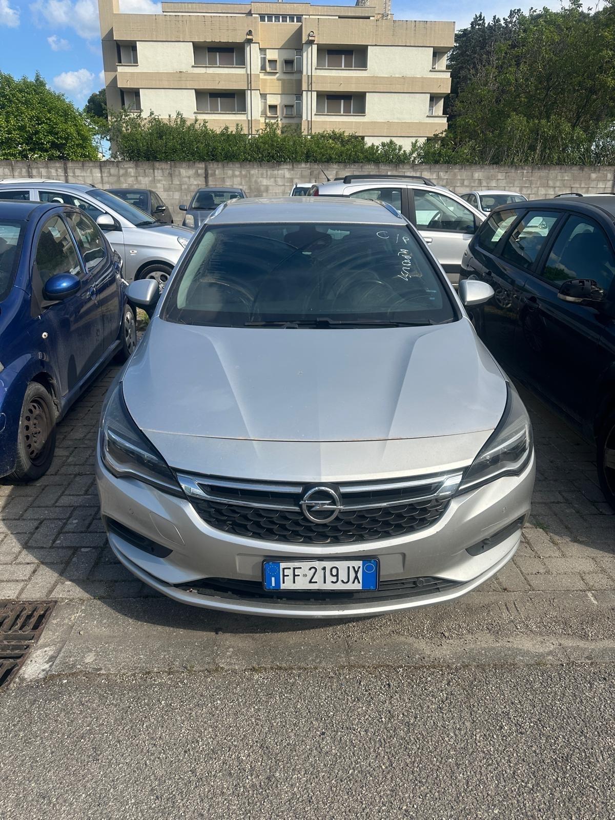 Opel Astra 1.6 CDTi 110CV Start&Stop Sports Tourer Business