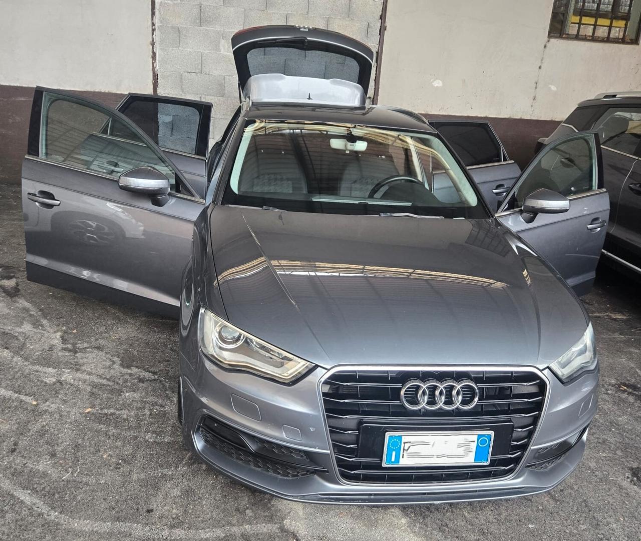 Audi A3 1.6 TDI clean diesel S tronic Admired