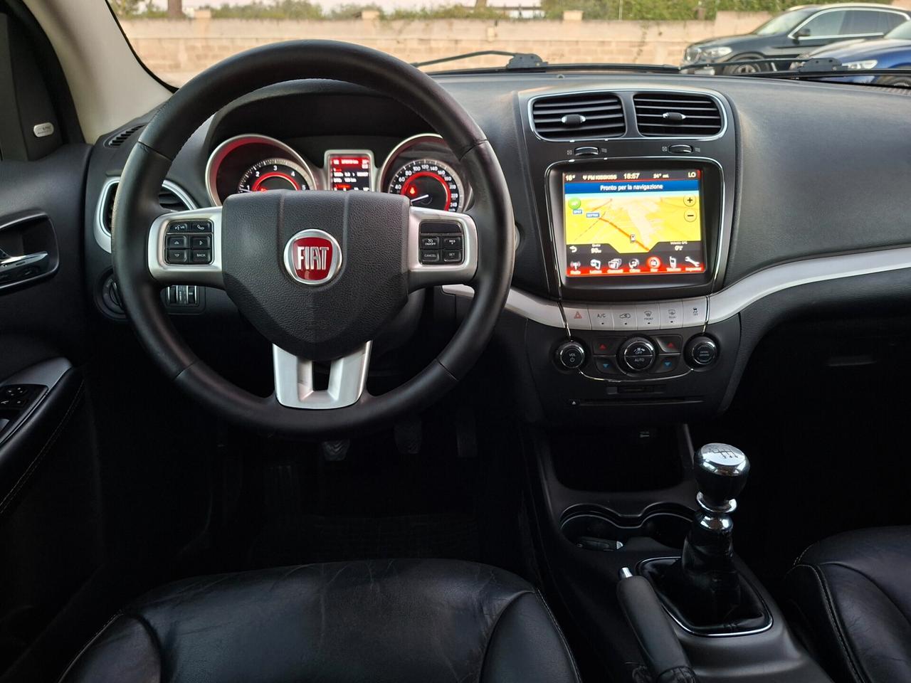 Freemont 2.0 Multijet 140 cv 7 POSTI -- PELLE-NAVI