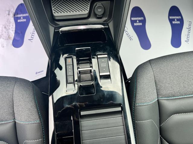 CITROEN C4 BlueHDi 130 S&S EAT8 Shine
