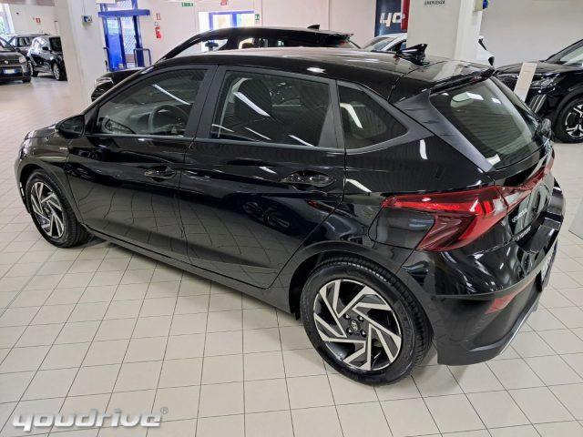 HYUNDAI i20 1.2 MPI MT Connectline MY 25 KM0