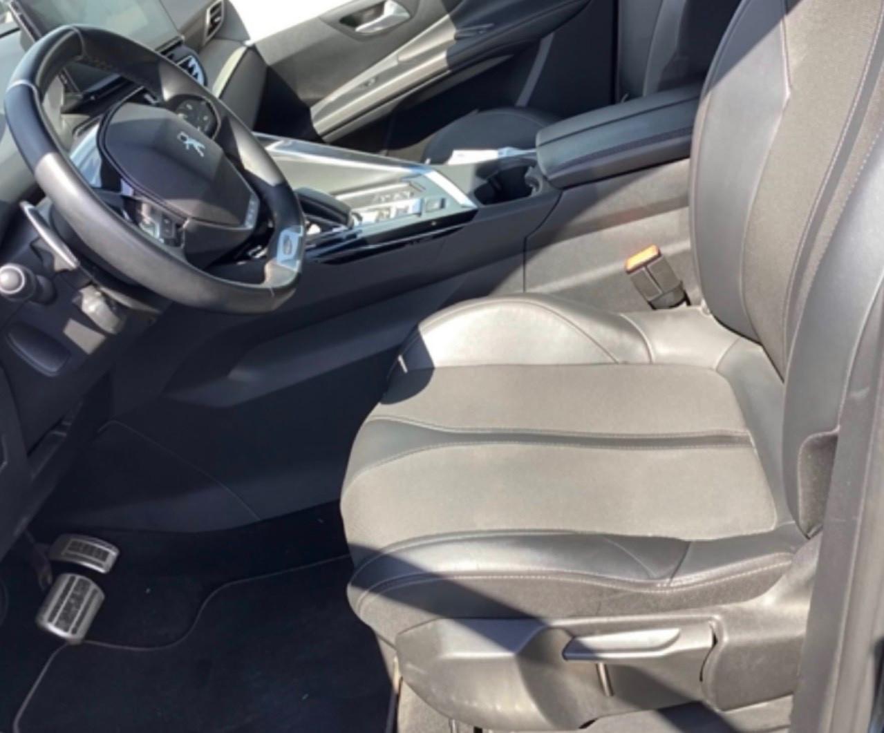 Peugeot 5008 BlueHDi 130 S&S EAT8 GT Pack