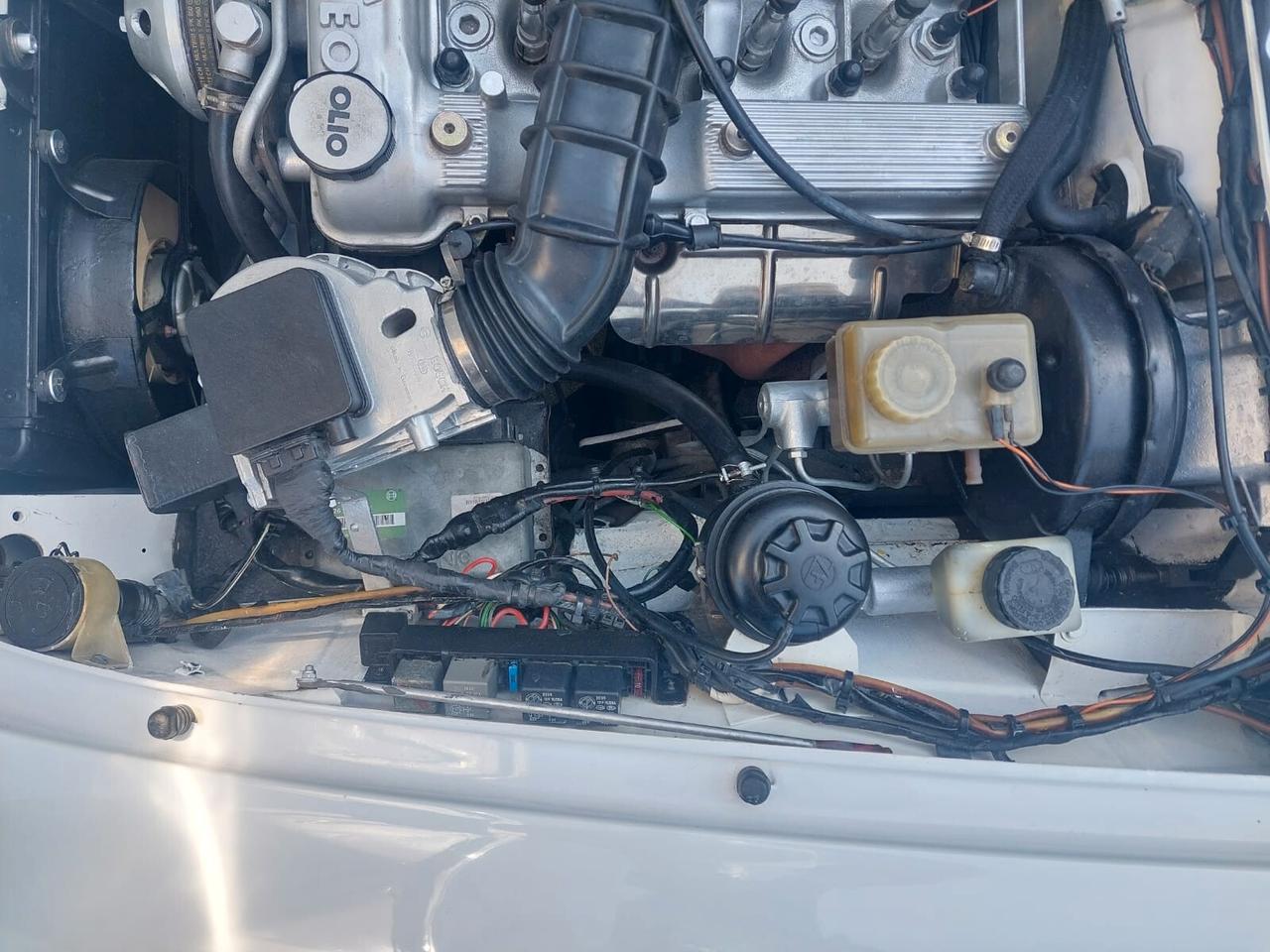 Alfa Romeo Spider quarta serie con motore 2.0