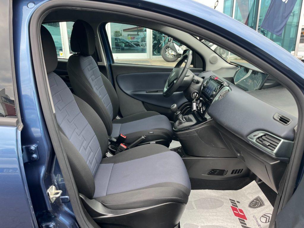 LANCIA Ypsilon 1.0 FireFly 5 porte S&S Hybrid Platino