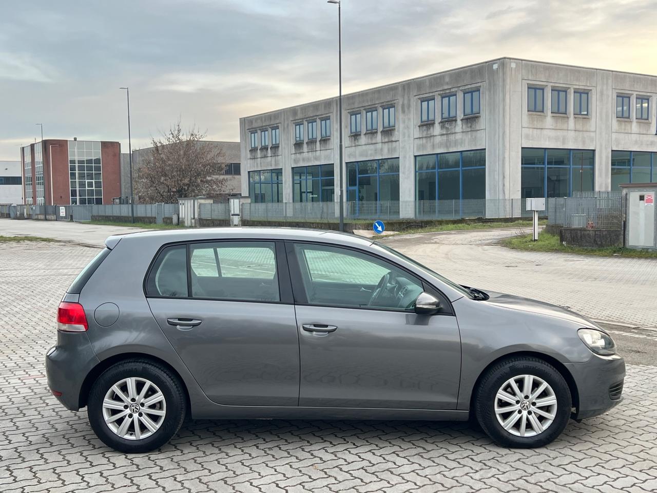 Volkswagen Golf 1.6 TDI DPF 5p. Comfortline