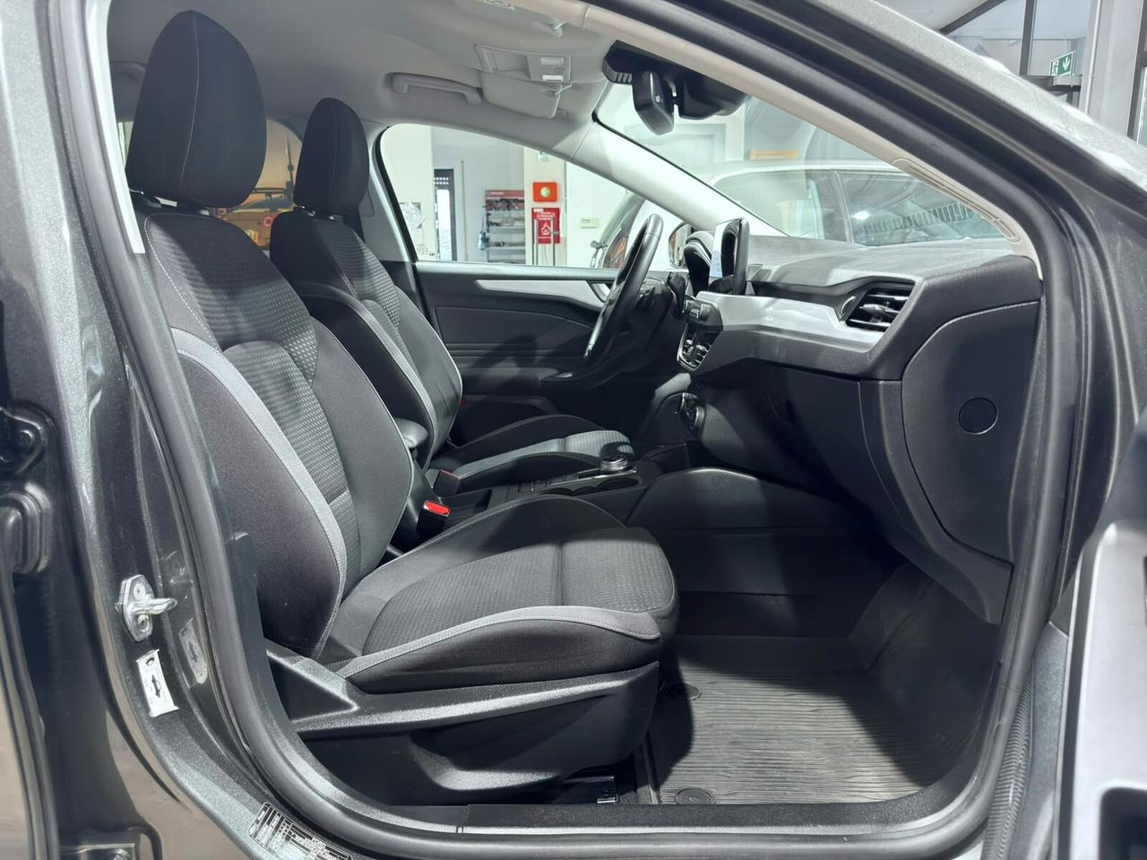 FORD FOCUS 1.5 120cv AUTOMATICA 119.000km 2019