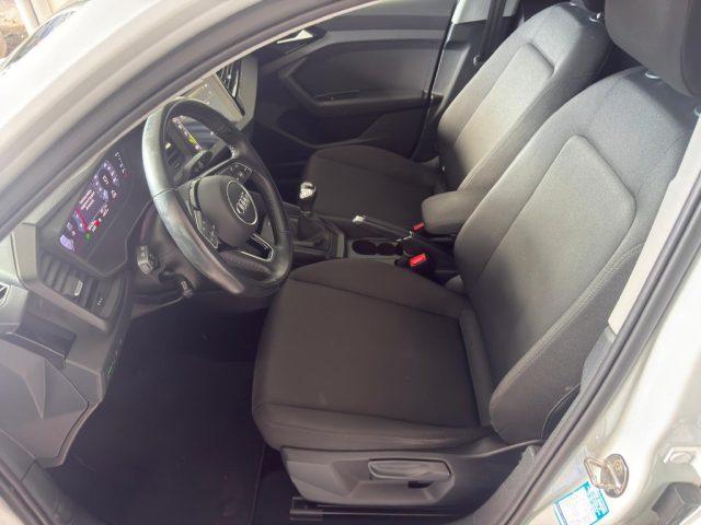 AUDI A1 citycarver 30 TFSI Admired