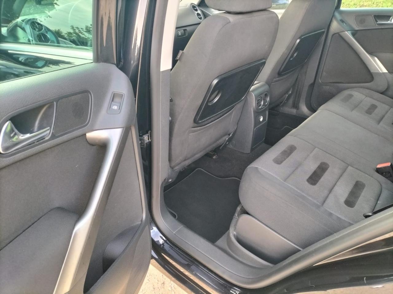 Volkswagen Tiguan 2.0 16V TDI DPF Trend & Fun (18°)