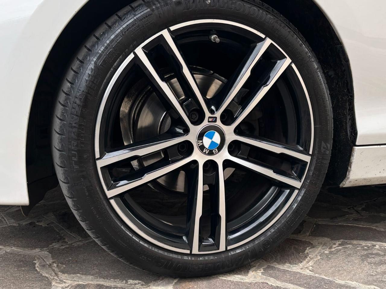 Bmw 116 116d 5p. Msport