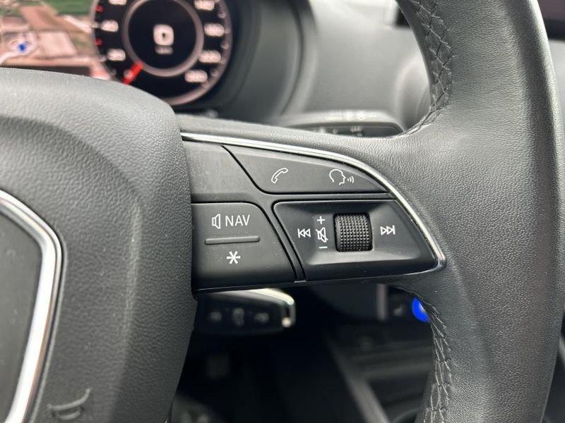 Audi Q2 35 TFSI S-Tronic Business Advanced NAVI+FULL LED+CAMERA