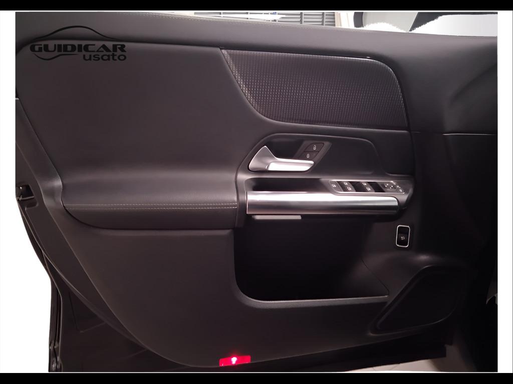 Mercedes-Benz GLA-H247 2020 - GLA 180 d Sport Plus auto