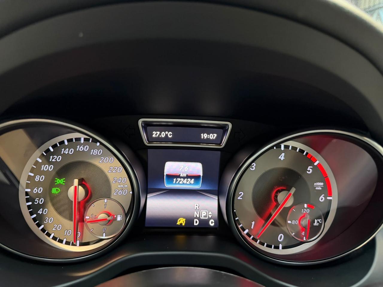 Mercedes-benz GLA 200 d Automatic Premium