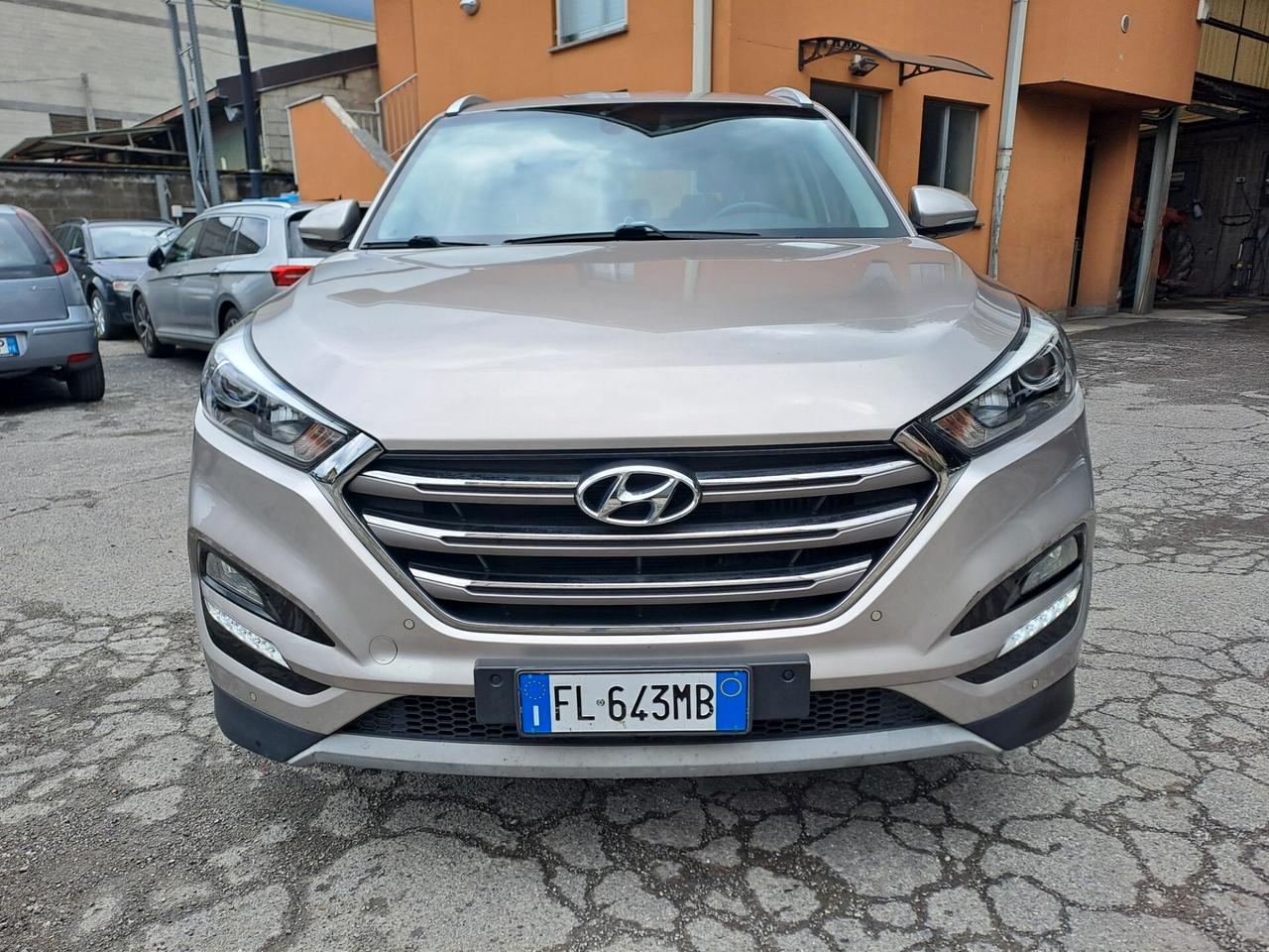 HYUNDAI TUCSON 1.7 CRDI *AUTOMATICO* E6