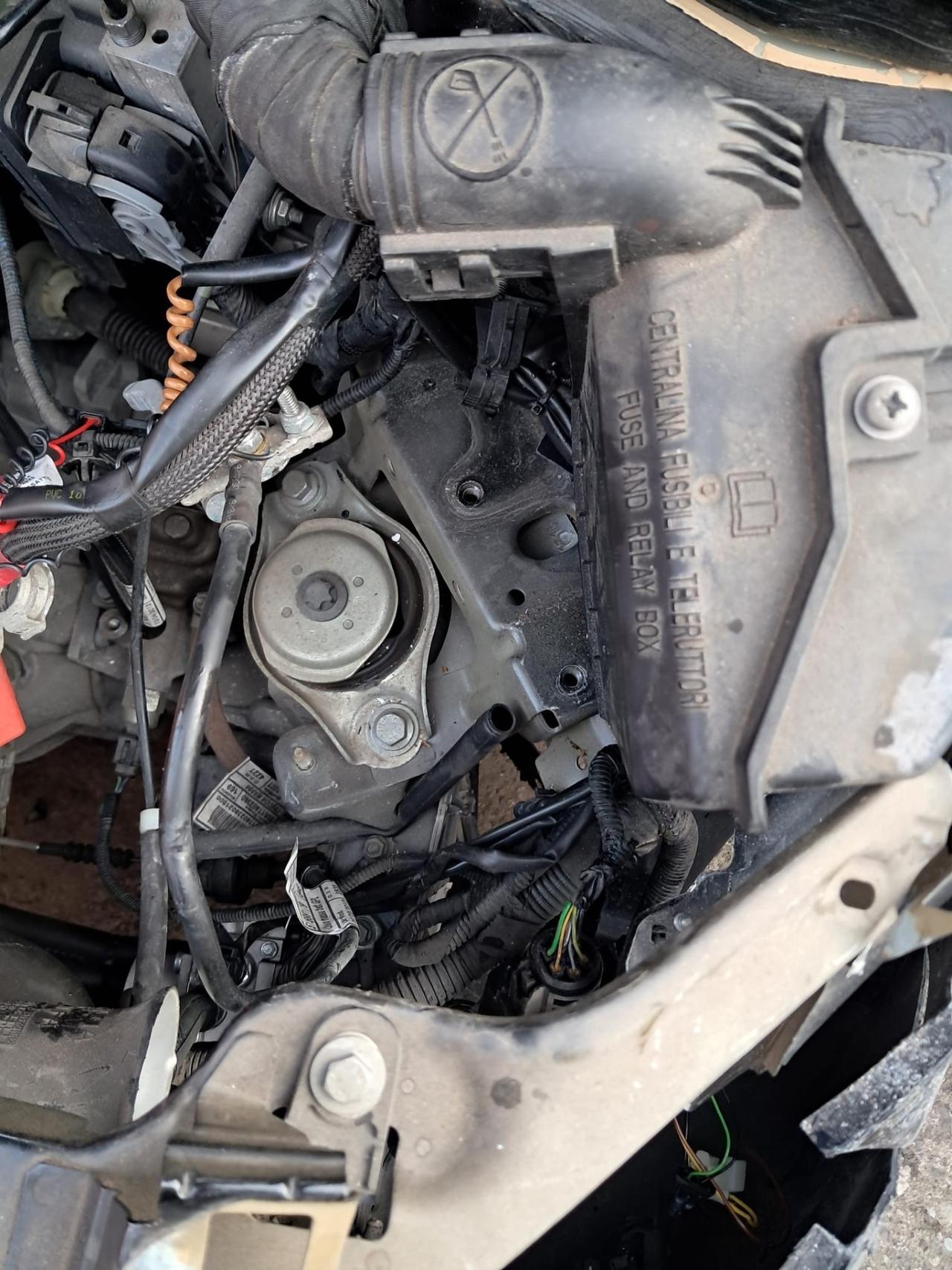 Lancia Ypsilon 1.2 GPL 5p Incidentata