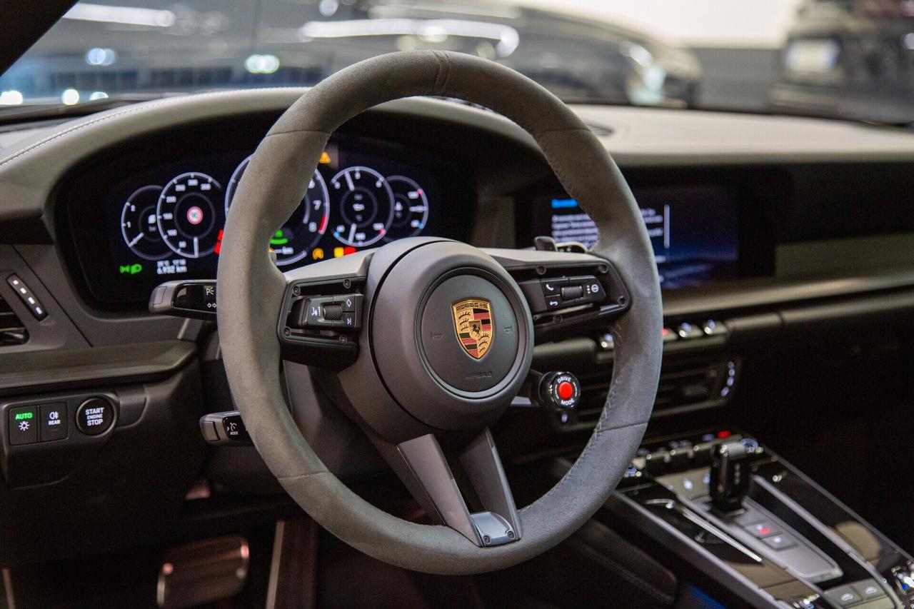 Porsche 992 Targa 4 GTS IVA ESPOSTA