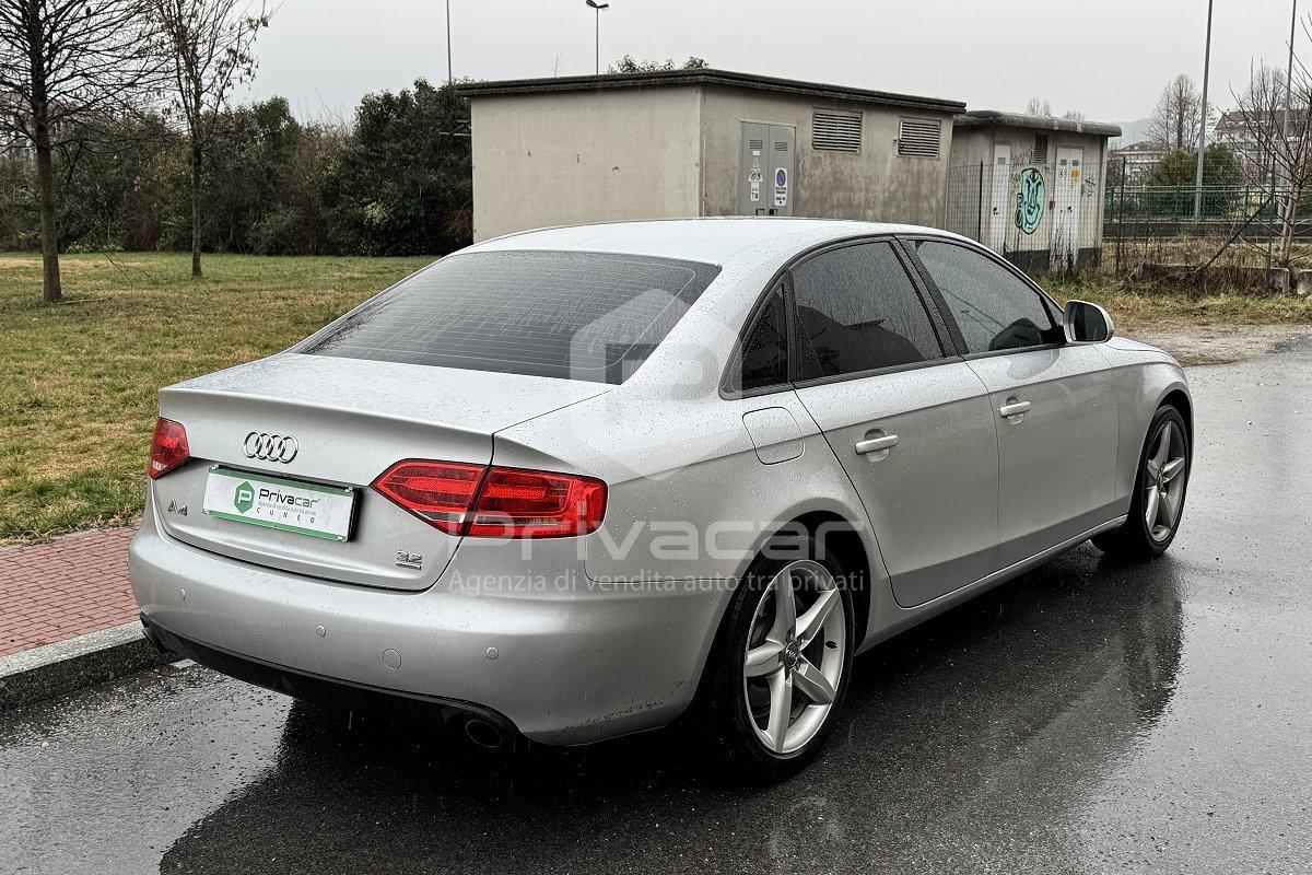 AUDI A4 3.2 V6 qu. tiptronic Advanced