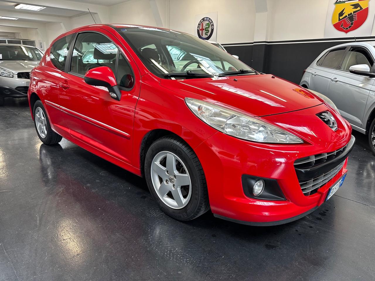 Peugeot 207 1.4 VTi 95CV Allure benzina