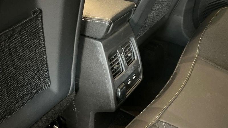 Renault Symbioz 1.6 full hybrid E-Tech Iconic Auto 145cv