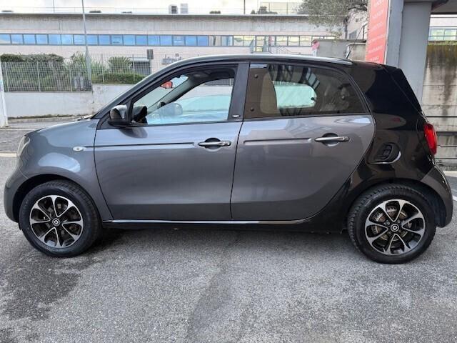 Smart ForFour 1.0 FIDATY Limited Edition 887/1000