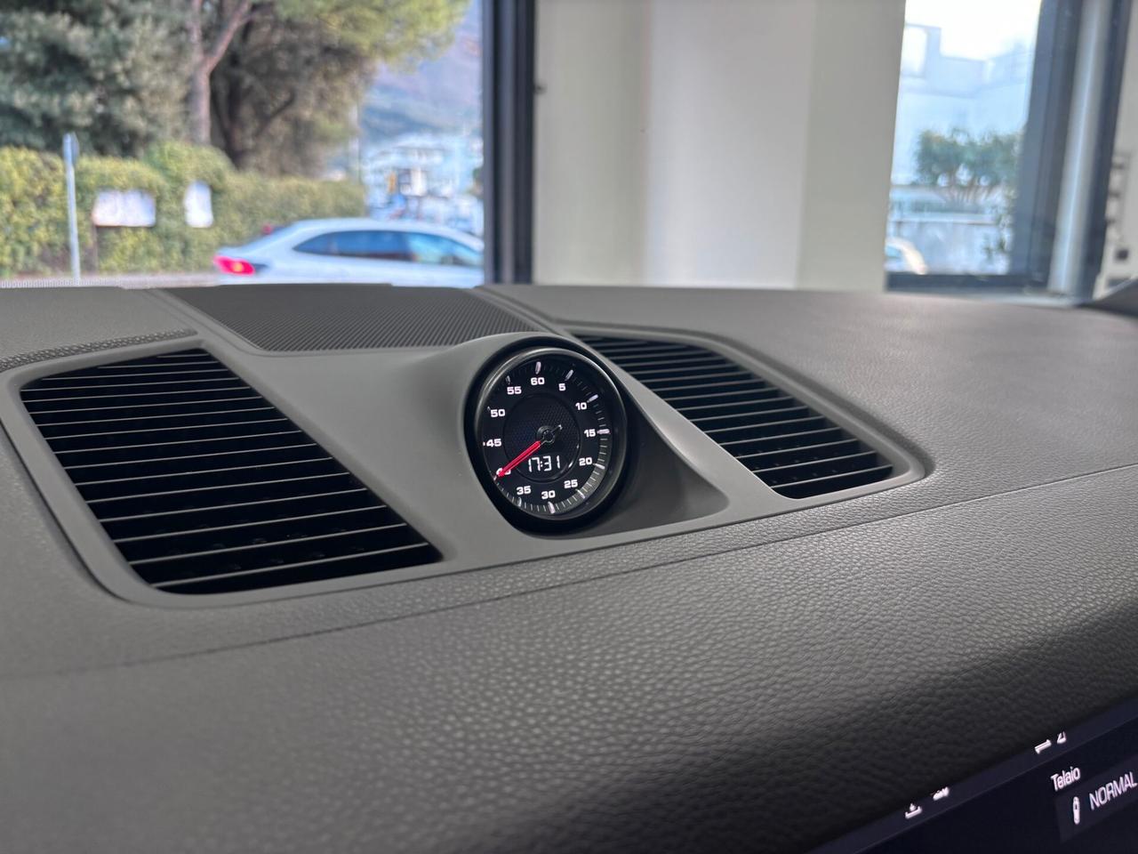 PORSCHE CAYENNE COUPE 3.0 V6 TETTO-LED