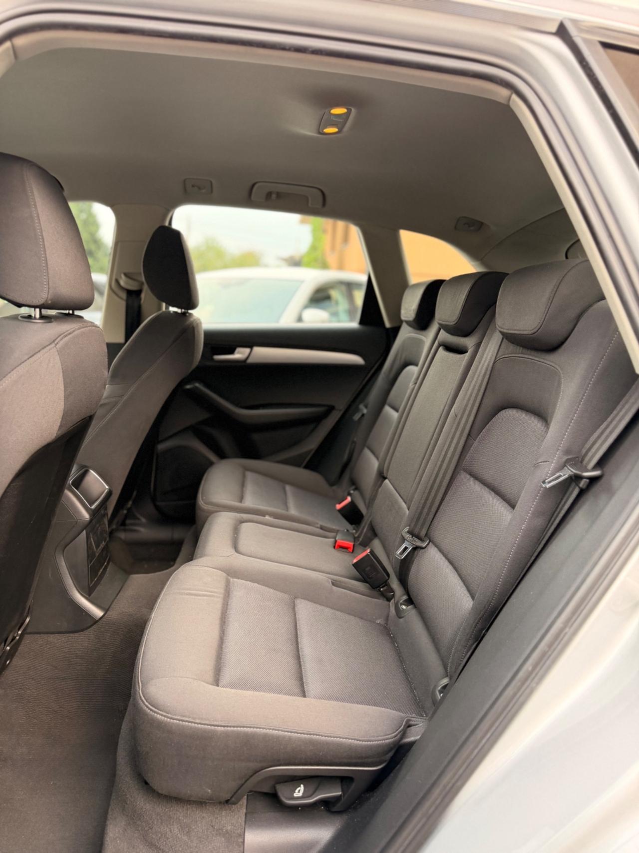 Audi Q5 2.0 TDI 170 CV quattro
