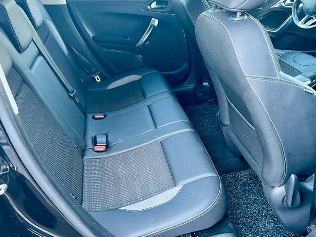 Peugeot 2008 1.6 BlueHDi 120 cv diesel - 2016