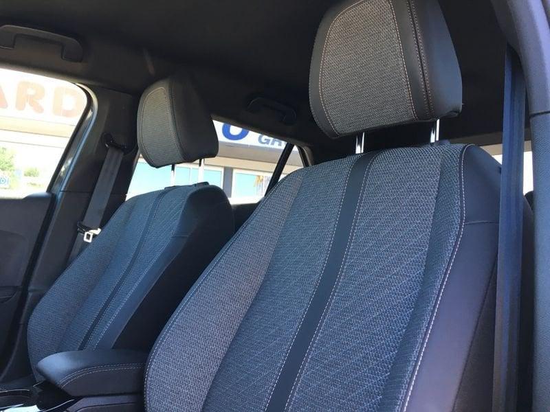 Peugeot 2008 PureTech 100 Allure 2024 * AZIENDALE PARI NUOVO