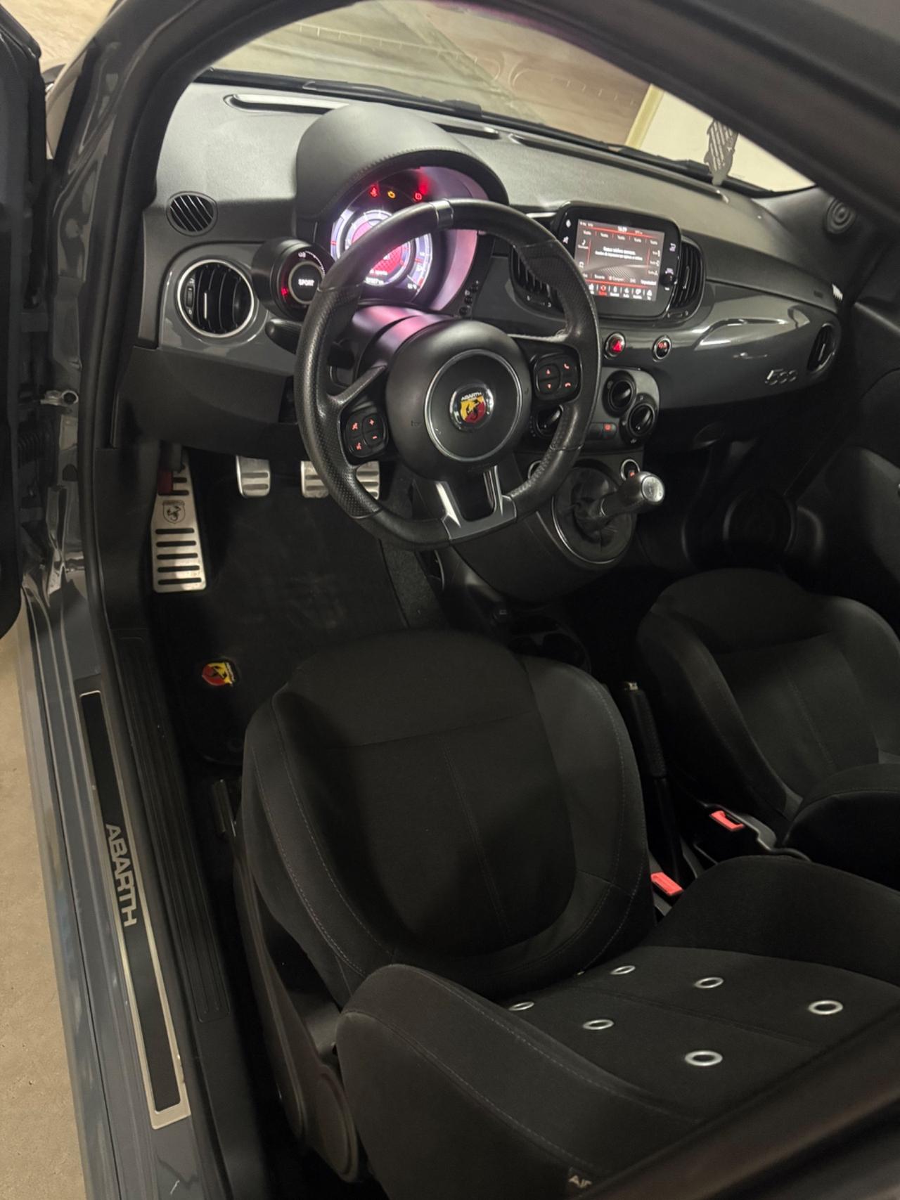 Abarth 595 1.4 Turbo T-Jet 145 CV