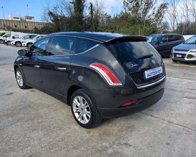 Lancia Delta 1.6 MJT DPF Oro