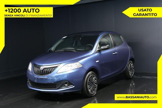 LANCIA Ypsilon 1.0 FireFly 5 porte S&S Hybrid Silver Plus