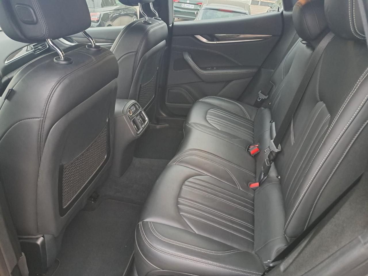 MASERATI LEVANTE 3.0 D 250 CV Q4 GRANSPORT