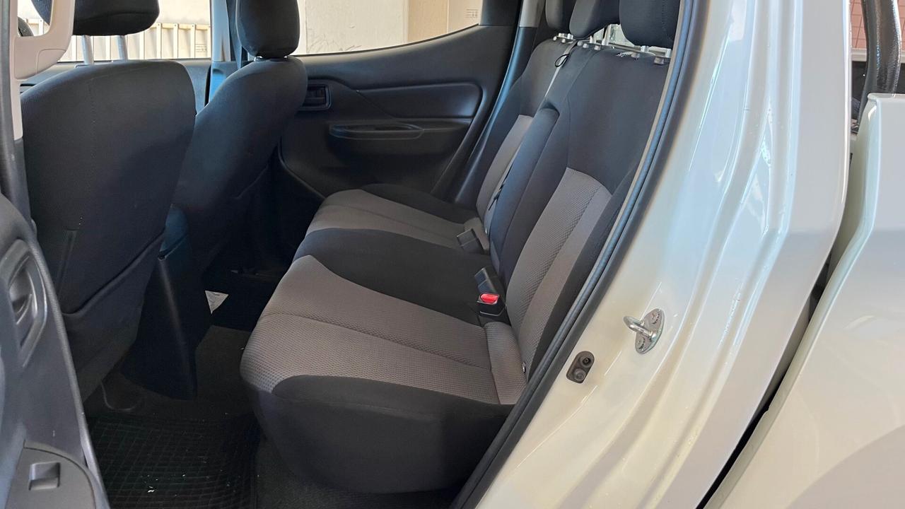 Mitsubishi L200 2.3 D Double Cab 4x4 Super Select Intense