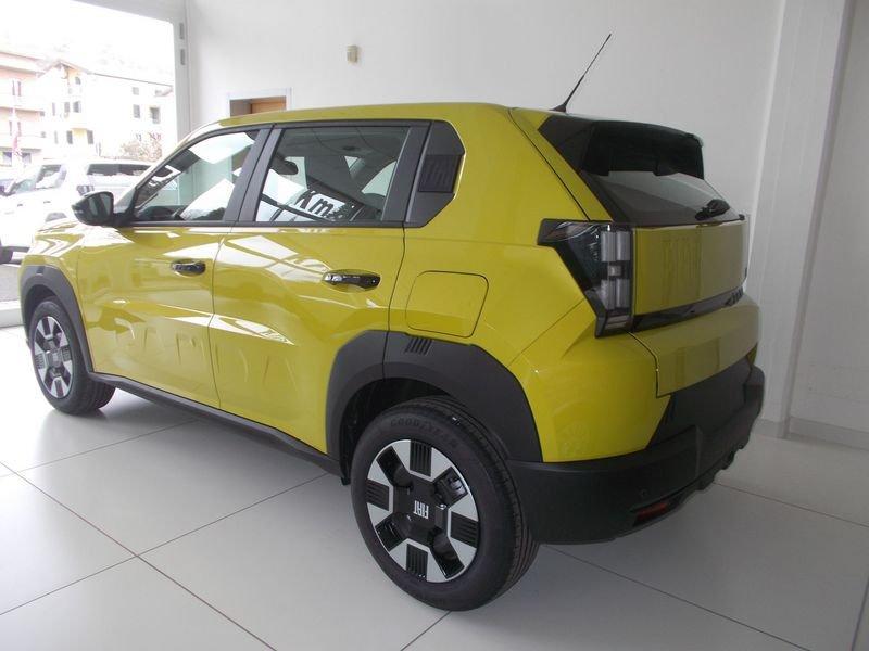 FIAT Grande Panda Hybrid Hybrid Icon 338.7575187 MASSARI MARCO PRONTA IN SEDE