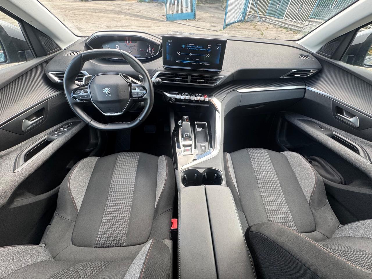 Peugeot 3008 BlueHDi 130 S&S EAT8