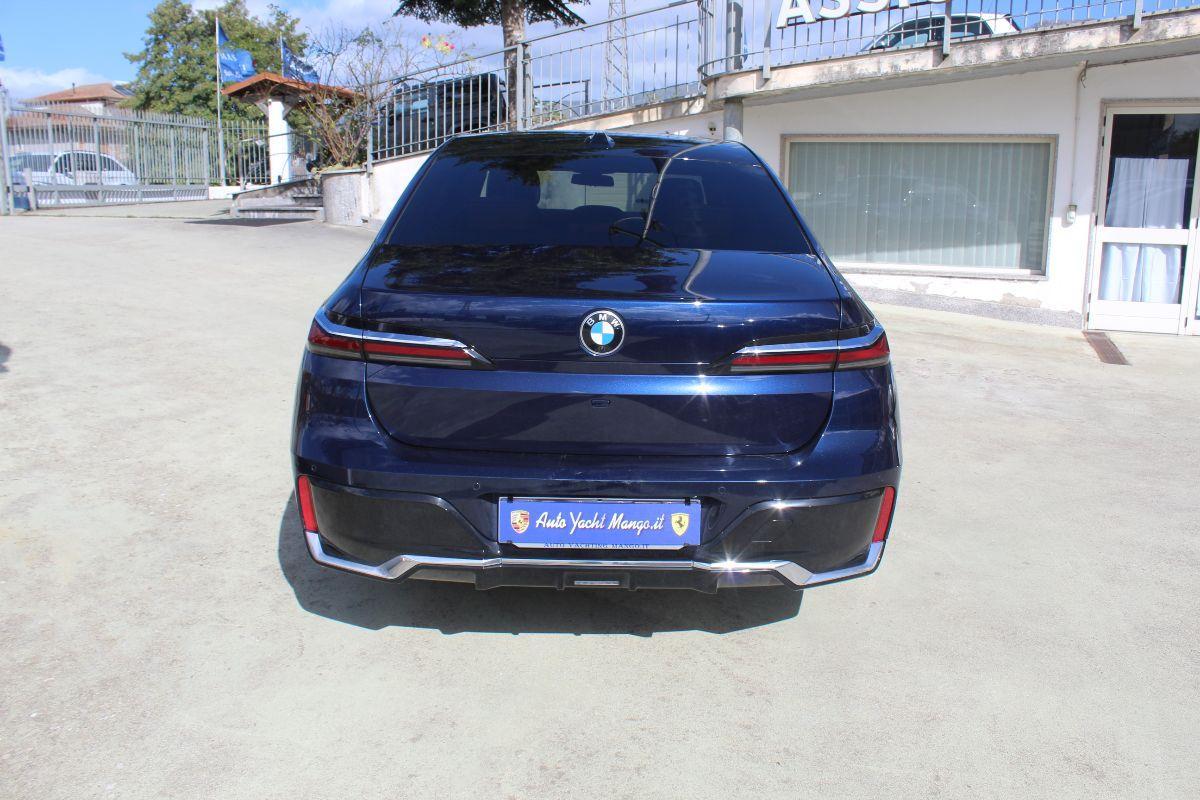 BMW - Serie 7 - 740d xDrive Msport