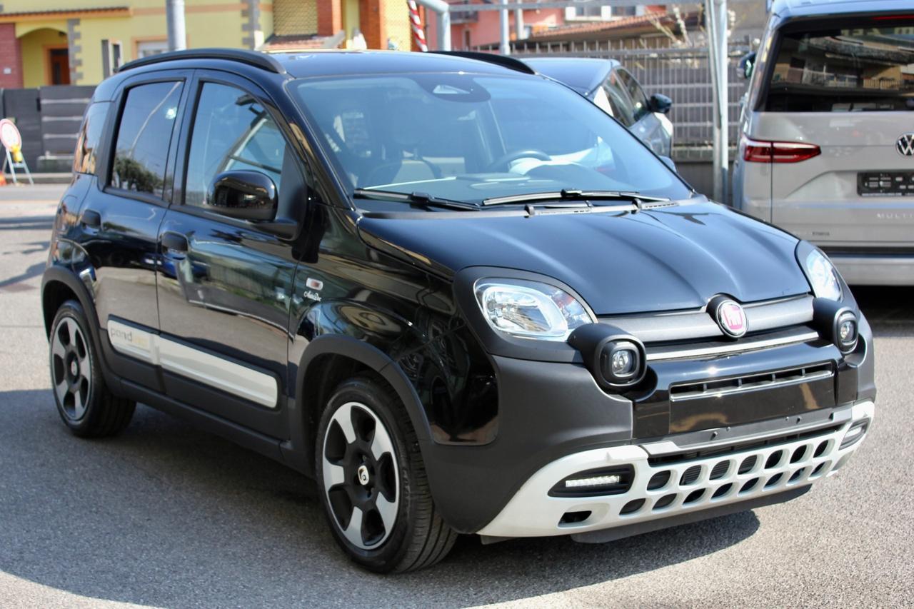 Fiat Panda 1.0 FireFly S&S Hybrid Pandina - Sensori posteriori - apple CarPlay & Android auto